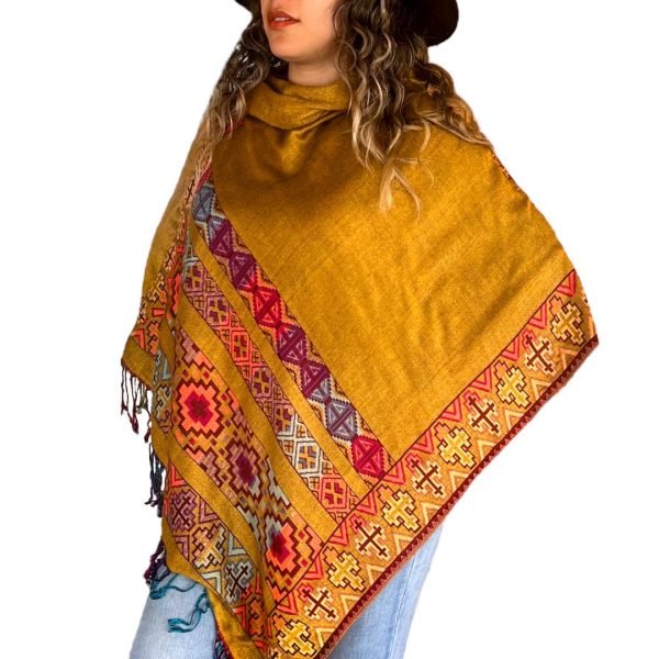 Poncho Modelo Alejandra - Imagen 5