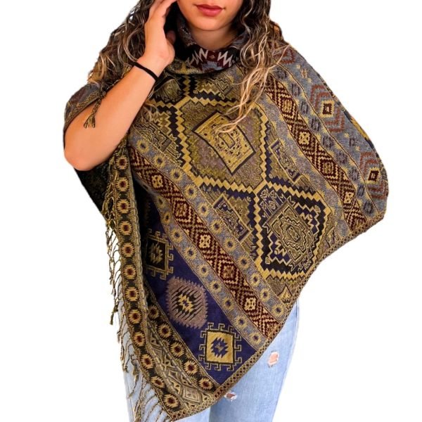 Poncho Modelo Abigail