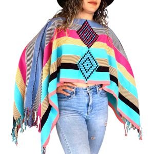 Modelo Aurora Capa-Poncho